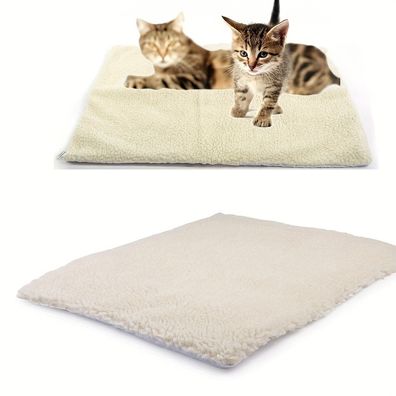 Self-warming pet mat, second view