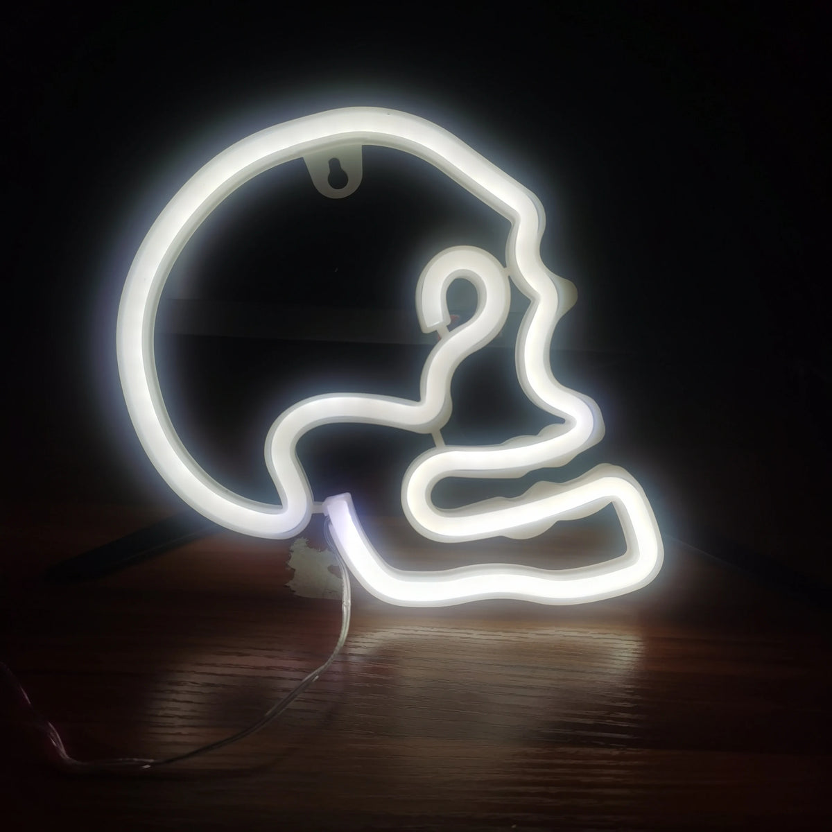 Halloween LED Bat Neon Wall Light – USB/Battery Powered, Spooky Party Decor
